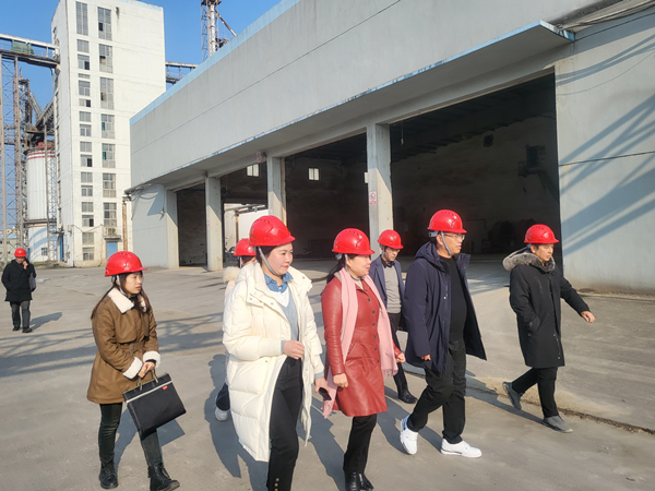 吉安市農業產業發展中心主任劉麗紅到新干公司檢查指導安全生產工作