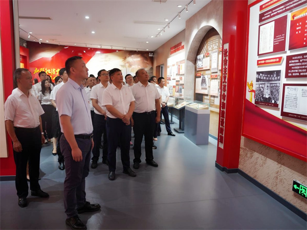 警示教育筑防線，廉潔自律守初心——江糧集團館組織開展警示教育活動